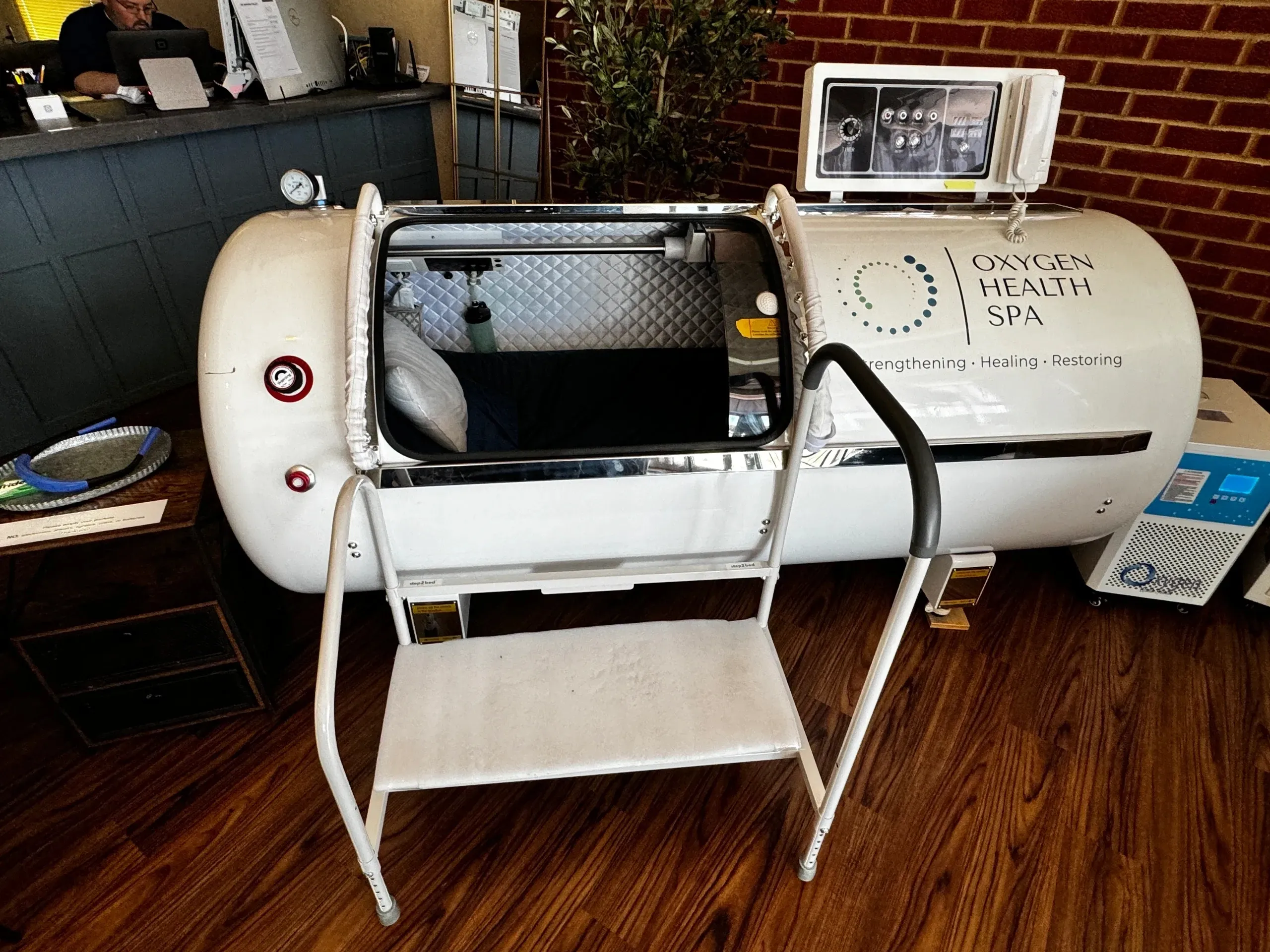 Oxygen health spa equipment setup